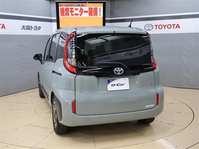 シエンタ ハイブリッドＺ　フルセグ　コネクティッドナビ対応プラス　後席モニター　バックカメラ　衝突被害軽減システム　ＥＴＣ　ドラレコ　両側電動スライド　ＬＥＤヘッドランプ　　乗車定員７人　３列シート　ワンオーナー　全周囲カメラ（4枚目）