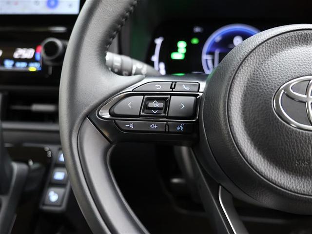 シエンタ ハイブリッドＺ　フルセグ　コネクティッドナビ対応プラス　後席モニター　バックカメラ　衝突被害軽減システム　ＥＴＣ　ドラレコ　両側電動スライド　ＬＥＤヘッドランプ　　乗車定員７人　３列シート　ワンオーナー　全周囲カメラ（16枚目）