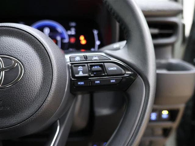 シエンタ ハイブリッドＺ　フルセグ　コネクティッドナビ対応プラス　後席モニター　バックカメラ　衝突被害軽減システム　ＥＴＣ　ドラレコ　両側電動スライド　ＬＥＤヘッドランプ　　乗車定員７人　３列シート　ワンオーナー　全周囲カメラ（17枚目）