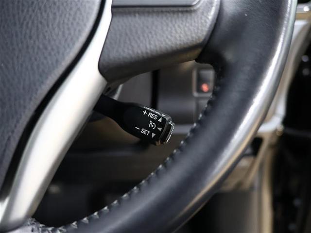 ヴォクシー ハイブリッドＺＳ　煌ＩＩＩ　フルセグ　メモリーナビ　ＤＶＤ再生　後席モニター　バックカメラ　衝突被害軽減システム　ＥＴＣ　両側電動スライド　ＬＥＤヘッドランプ　乗車定員７人　３列シート　ワンオーナー（18枚目）