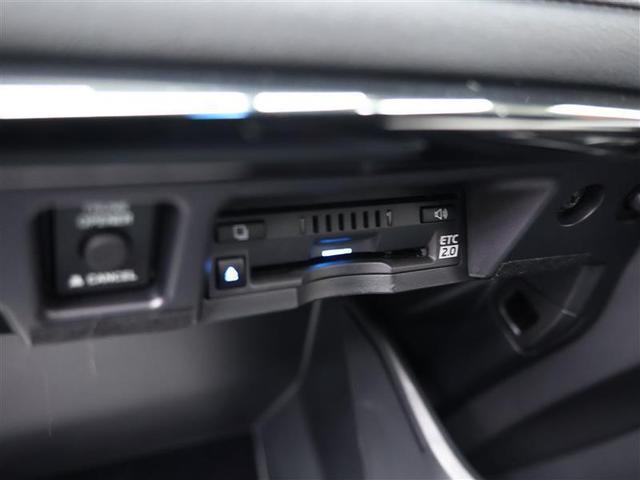 クラウンハイブリッド ＲＳアドバンス　革シート　フルセグ　ＤＶＤ再生　バックカメラ　衝突被害軽減システム　ＥＴＣ　ＬＥＤヘッドランプ　クリアランスソナー　ＰＫＳＢ　ＢＳＭ　ＲＣＴＡ　シートヒーター　オートマチックハイビーム（12枚目）