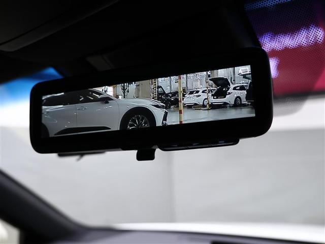 クラウンハイブリッド ＲＳアドバンス　革シート　フルセグ　ＤＶＤ再生　バックカメラ　衝突被害軽減システム　ＥＴＣ　ＬＥＤヘッドランプ　クリアランスソナー　ＰＫＳＢ　ＢＳＭ　ＲＣＴＡ　シートヒーター　オートマチックハイビーム（14枚目）