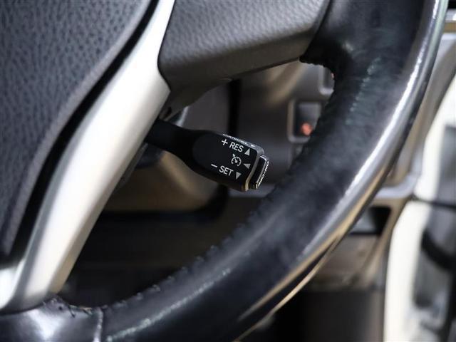 エスクァイア Ｘｉ　フルセグ　メモリーナビ　ＤＶＤ再生　バックカメラ　衝突被害軽減システム　ＥＴＣ　両側電動スライド　ＬＥＤヘッドランプ　ウオークスルー　乗車定員７人　３列シート　アイドリングストップ（16枚目）