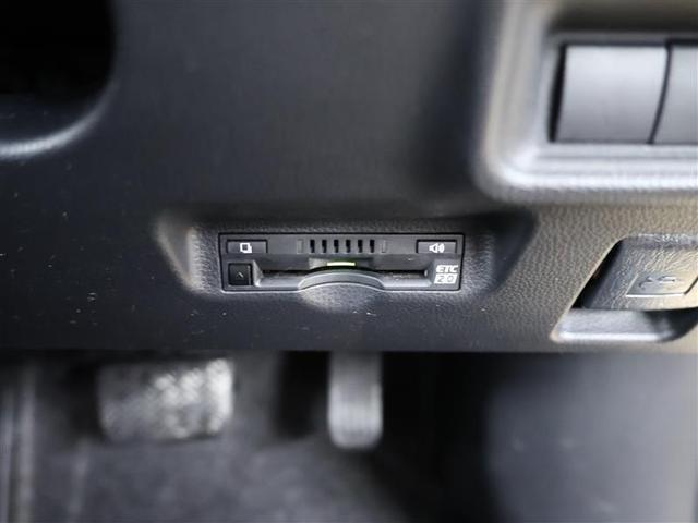 シエンタ Ｘ　フルセグ　メモリーナビ　ＤＶＤ再生　バックカメラ　衝突被害軽減システム　ＥＴＣ　電動スライドドア　ＬＥＤヘッドランプ　ウオークスルー　ワンオーナー（10枚目）