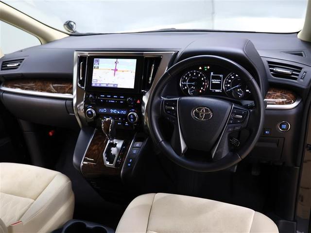 アルファード ２．５Ｘ　フルセグ　メモリーナビ　バックカメラ　衝突被害軽減システム　ＥＴＣ　両側電動スライド　ＬＥＤヘッドランプ　乗車定員８人　３列シート　ワンオーナー（6枚目）