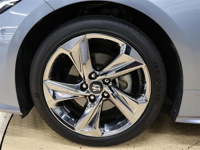 クラウンハイブリッド ＲＳアドバンス　革シート　フルセグ　メモリーナビ　ＤＶＤ再生　バックカメラ　衝突被害軽減システム　ＥＴＣ　ＬＥＤヘッドランプ　ＰＫＳＢ　ＲＣＤ　全周囲カメラ　ＰＫＳＢ　電子インナーミラー（32枚目）