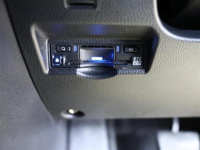 ノア Ｘ　フルセグ　ＤＶＤ再生　後席モニター　バックカメラ　衝突被害軽減システム　ＥＴＣ　ドラレコ　ＬＥＤヘッドランプ　ウオークスルー　乗車定員８人　３列シート　ワンオーナー　ＰＫＳＢ（12枚目）