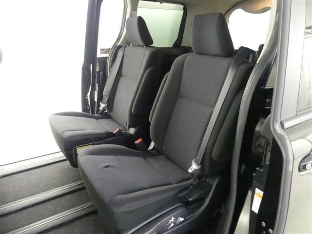 ヴォクシー ハイブリッドX フルセグ メモリーナビ DVD再生 後席モニター バックカメラ 衝突被害軽減システム 電動スライドドア LEDヘッドランプ 乗車定員7人 3列シート(12枚目)