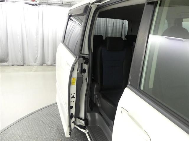 ヴォクシー Z ワンセグ HDDナビ DVD再生 バックカメラ ETC ドラレコ 両側電動スライド HIDヘッドライト ウオークスルー 乗車定員8人 3列シート フルエアロ(10枚目)