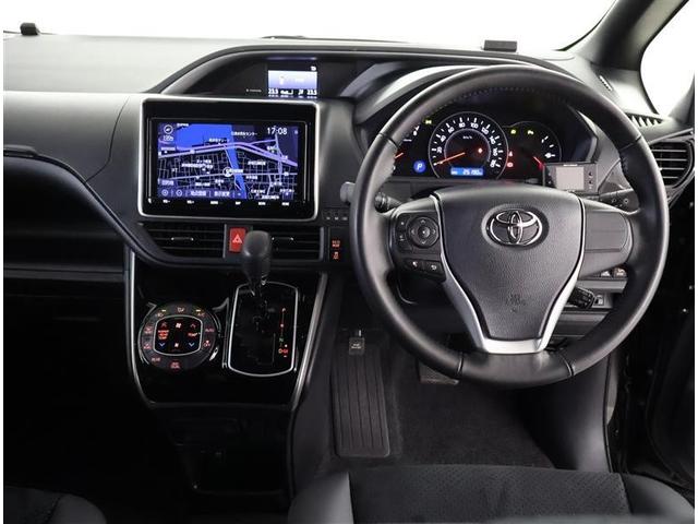 ヴォクシー ＺＳ　煌ＩＩ　フルセグ　メモリーナビ　ＤＶＤ再生　後席モニター　バックカメラ　衝突被害軽減システム　ＥＴＣ　両側電動スライド　ＬＥＤヘッドランプ　ウオークスルー　乗車定員７人　３列シート　ワンオーナー　フルエアロ（4枚目）