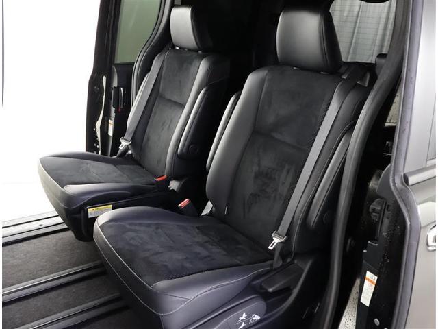 ヴォクシー ＺＳ　煌ＩＩ　フルセグ　メモリーナビ　ＤＶＤ再生　後席モニター　バックカメラ　衝突被害軽減システム　ＥＴＣ　両側電動スライド　ＬＥＤヘッドランプ　ウオークスルー　乗車定員７人　３列シート　ワンオーナー　フルエアロ（14枚目）