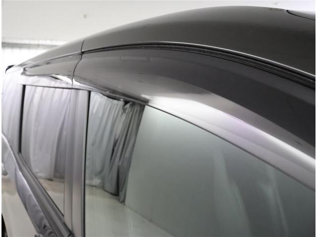 ヴォクシー ＺＳ　煌ＩＩ　フルセグ　メモリーナビ　ＤＶＤ再生　後席モニター　バックカメラ　衝突被害軽減システム　ＥＴＣ　両側電動スライド　ＬＥＤヘッドランプ　ウオークスルー　乗車定員７人　３列シート　ワンオーナー　フルエアロ（33枚目）