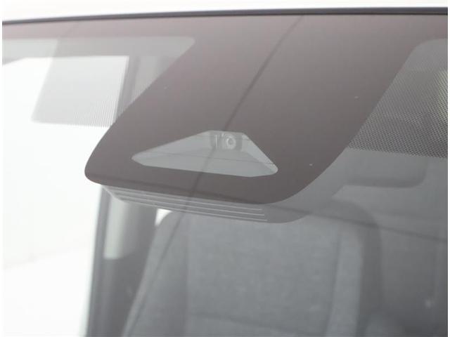 シエンタ ハイブリッドＺ　４ＷＤ　フルセグ　メモリーナビ　バックカメラ　衝突被害軽減システム　ＥＴＣ　ドラレコ　両側電動スライド　ＬＥＤヘッドランプ　ワンオーナー（9枚目）