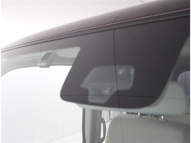 サポカーは、高齢運転者を含めたすべてのドライバーによる交通事故の発生防止・被害軽減対策の一環として、国が推奨する新しい自動車安全コンセプトです。詳しくは販売店スタッフまでおたずねください。