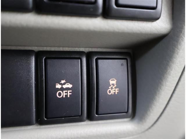 トラクションコントロールとは、すべりやすい路面での発進時や加速時にタイヤの空転を抑え、駆動力確保に貢献する機能です。詳細は販売店スタッフまでおたずねください。