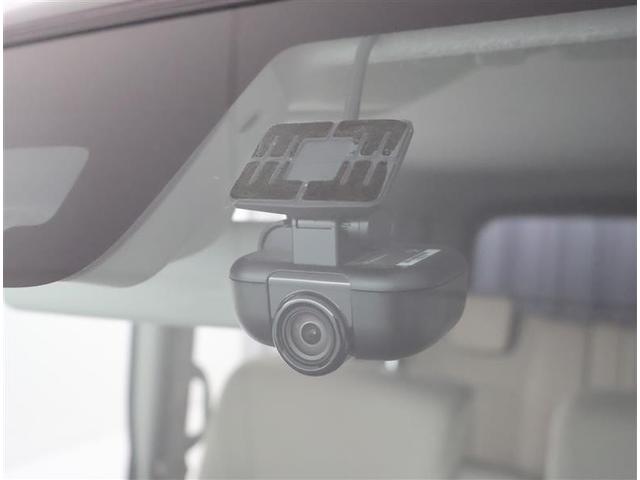万が一のトラブルのときにも役に立つドライブレコーダーを装備しています。側面衝突や幅寄せ・割り込み対策に！