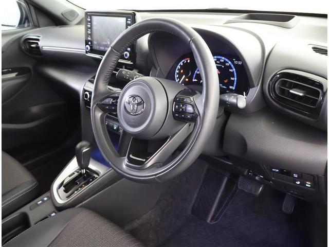 ヤリスクロス Ｚ　フルセグ　メモリーナビ　バックカメラ　衝突被害軽減システム　ＥＴＣ　ドラレコ　ＬＥＤヘッドランプ　ワンオーナー　フルエアロ（14枚目）