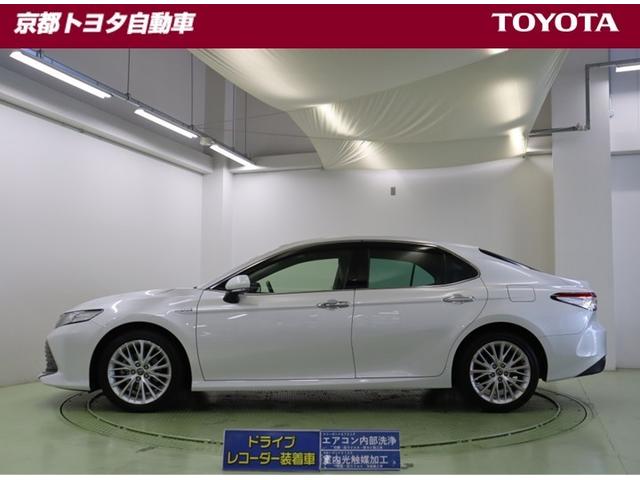 カムリ Ｇレザーパッケージ　衝突被害軽減　ＤＶＤプレーヤー　定期点検記録簿　ＬＥＤランプ　ナビＴＶ　横滑り防止　本革シート　電動シート　地デジＴＶ　イモビライザー　エアバッグ　キーフリー　メモリ－ナビ　オートクルーズ　ＡＢＳ（2枚目）