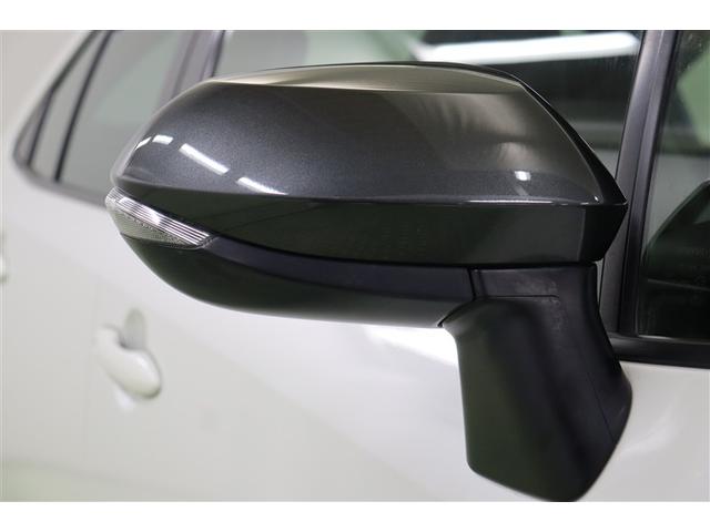 �E�C���h�E�t���[���ɗn�����ނ悤�Ƀu���b�N�A�E�g���ꂽ�X�}�[�g�ȃE�C���J�[�~���[�ł��B�E�C���J�[�~���[�͂������Ȃ����łȂ��Ό��Ԃ���s�҂���̎��F�����ǂ����S�������サ�A���̖h�~�ɂ��Ȃ���܂��B