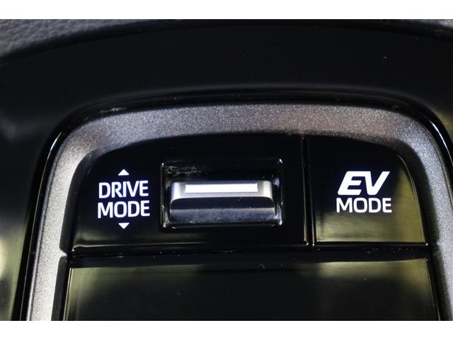 ��ԂȂǁA�Â��ɑ��s���������ɕ֗��ȃ��[�^�[�݂̂œ����d�u���[�h�ւ̐ؑւ����o���܂��B�܂��A�C���⑖�s�󋵂ɍ��킹�Ăd�b�n�E�m�n�q�l�`�k�E�r�o�n�q�s��I�ׂ�h���C�u���[�h�Z���N�g����������Ă��܂��B