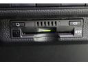 ハイブリッド　ダブルバイビー　衝突軽減システム　ＥＴＣ付き　ＤＶＤ　ＬＥＤランプ　パワーウィンドウ　バックモニタ　キーレスエントリー　ＡＡＣ　記録簿有　エアバッグ　メディアプレイヤー接続　オートクルーズコントロール　盗難防止装置（17枚目）