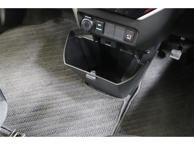 タンク カスタムＧ－Ｔ　スマキ－　地上デジタル　アルミホイル　踏み間違い防止装置　両側電動ドア　ＬＥＤヘッドライト　クルコン　リアカメラ　横滑り防止装置　ＥＴＣ　ウォークスルー　キーレス　ＴＶナビ　オートエアコン　ＤＶＤ（19枚目）