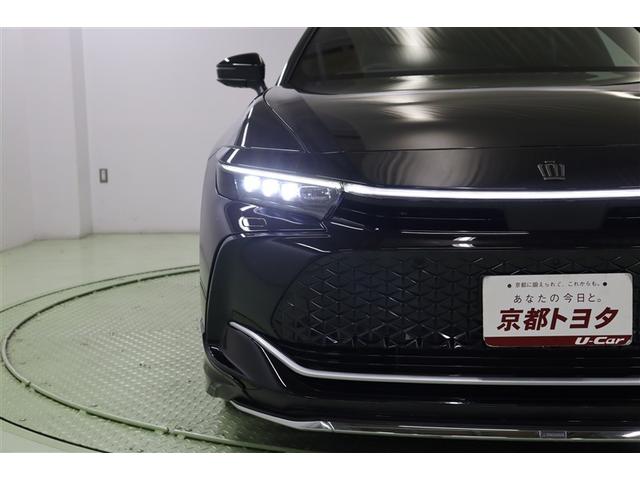 クラウンクロスオーバー ＲＳアドバンスド　衝突回避　サンル－フ　オートクルーズコントロール　横滑り防止　フルセグＴＶ　パワーシート　レザーシート　ＬＥＤ　アルミホイール　ＡＣ１００Ｖ　スマートキー　ナビ＆ＴＶ　ＡＢＳ　エアロ　ドライブレコーダ（13枚目）