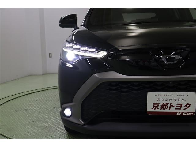 カローラクロス Ｚ　横滑り防止機能　盗難防止装置　メモリナビ　整備記録簿　バックガイドモニター　クルーズコントロール　地デジ　エアバッグ　キーフリーシステム　パワ－シ－ト　ＡＡＣ　ＥＴＣ車載器　ＡＷ　ナビＴＶ　ＡＢＳ（8枚目）