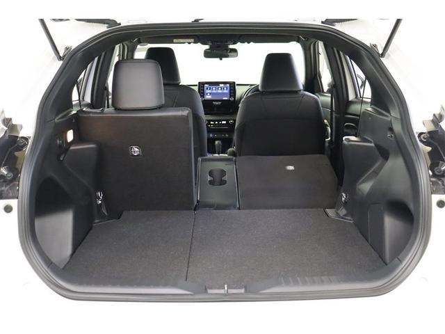 ヤリスクロス ハイブリッドＺ　インテリジェントキー　アルミホイル　ＬＥＤライト　リアカメラ　クルーズコントロール　整備記録簿　横滑り防止システム　ＴＶ　電動シ－ト　パワステ　オートエアコン　キーフリー　イモビライザ　ＥＴＣ付き（34枚目）