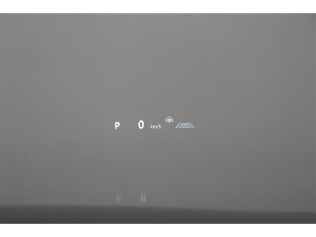 クラウンクロスオーバー Ｇアドバンスド・レザーパッケージ　ＴＳＳ　レザー　フルセグＴＶ　パワーシート　ＬＥＤヘッドライト　クルーズコントロール　Ｂカメラ　ドライブレコーダ　オートエアコン　アルミホイル　ＥＴＣ付　横滑り防止装置　４ＷＤ　ＴＶ　盗難防止装置（9枚目）