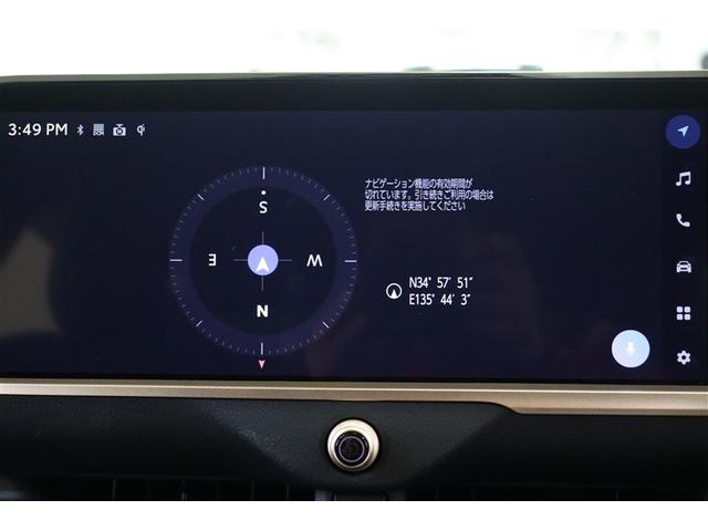 クラウンクロスオーバー Ｇアドバンスド・レザーパッケージ　ＴＳＳ　レザー　フルセグＴＶ　パワーシート　ＬＥＤヘッドライト　クルーズコントロール　Ｂカメラ　ドライブレコーダ　オートエアコン　アルミホイル　ＥＴＣ付　横滑り防止装置　４ＷＤ　ＴＶ　盗難防止装置（14枚目）