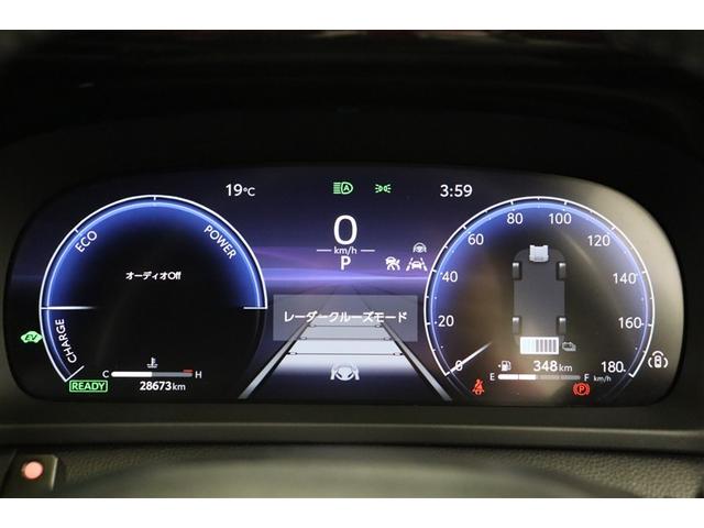 クラウンクロスオーバー Ｇアドバンスド・レザーパッケージ　ＴＳＳ　レザー　フルセグＴＶ　パワーシート　ＬＥＤヘッドライト　クルーズコントロール　Ｂカメラ　ドライブレコーダ　オートエアコン　アルミホイル　ＥＴＣ付　横滑り防止装置　４ＷＤ　ＴＶ　盗難防止装置（26枚目）