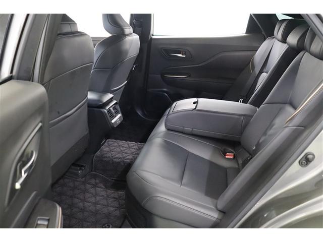 クラウンクロスオーバー Ｇアドバンスド・レザーパッケージ　ＴＳＳ　レザー　フルセグＴＶ　パワーシート　ＬＥＤヘッドライト　クルーズコントロール　Ｂカメラ　ドライブレコーダ　オートエアコン　アルミホイル　ＥＴＣ付　横滑り防止装置　４ＷＤ　ＴＶ　盗難防止装置（30枚目）