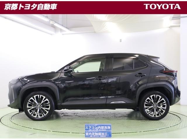 ヤリスクロス ハイブリッドＺ　ドライブレコーダ　インテリジェントキー　アルミホイル　ＬＥＤライト　リアカメラ　クルーズコントロール　整備記録簿　横滑り防止システム　ナビＴＶ　メモリーナビゲーション　電動シ－ト　パワステ　キーフリー（2枚目）