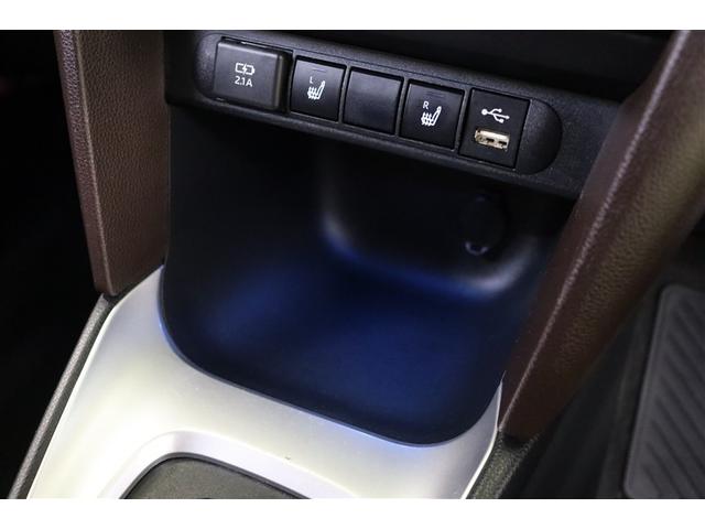 ヤリスクロス ハイブリッドＺ　ドライブレコーダ　インテリジェントキー　アルミホイル　ＬＥＤライト　リアカメラ　クルーズコントロール　整備記録簿　横滑り防止システム　ナビＴＶ　メモリーナビゲーション　電動シ－ト　パワステ　キーフリー（19枚目）