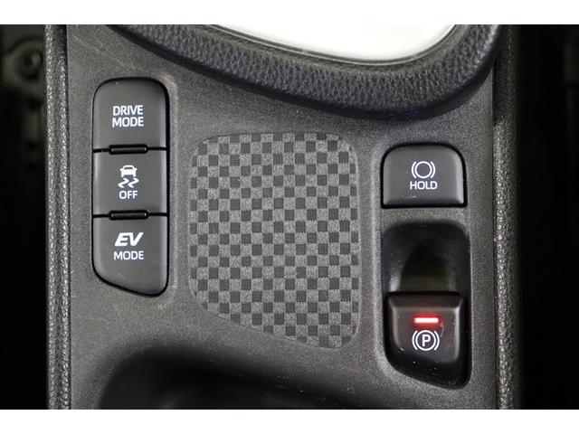 ヤリスクロス ハイブリッドＺ　ドライブレコーダ　インテリジェントキー　アルミホイル　ＬＥＤライト　リアカメラ　クルーズコントロール　整備記録簿　横滑り防止システム　ナビＴＶ　メモリーナビゲーション　電動シ－ト　パワステ　キーフリー（20枚目）