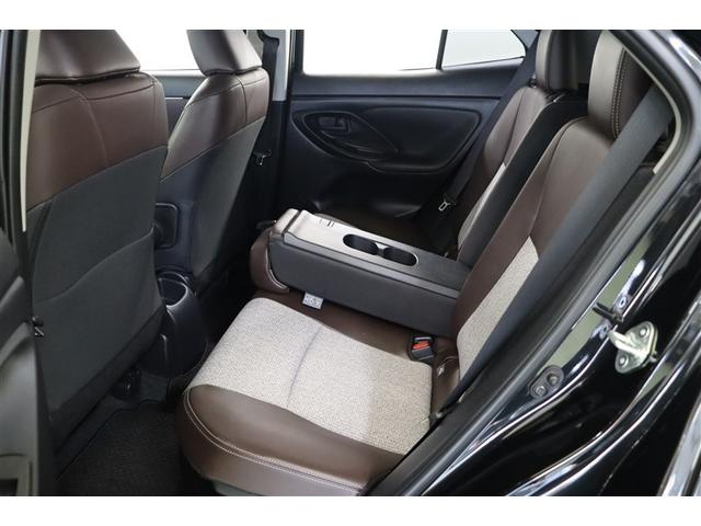 ヤリスクロス ハイブリッドＺ　ドライブレコーダ　インテリジェントキー　アルミホイル　ＬＥＤライト　リアカメラ　クルーズコントロール　整備記録簿　横滑り防止システム　ナビＴＶ　メモリーナビゲーション　電動シ－ト　パワステ　キーフリー（31枚目）