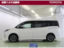ノア Ｓｉ　プリクラッシュ　地デジ　ＤＶＤ視聴可　ダブルエアコン　ＬＥＤヘットライト　ＥＴＣ付き　クルコン　横滑り防止機能　ナビＴＶ　三列シート　ＡＷ　フルフラットシート　ＡＡＣ　パワーウインドウ　メモリーナビ（2枚目）
