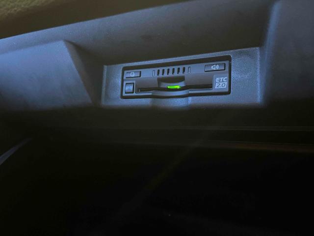 ハリアー プログレス　モデリスタエアロ　ＪＢＬサウンドシステム　サンルーフ　全周囲カメラ　クリアランスソナー　オートクルーズコントロール　レーンアシスト　パワーシート　衝突被害軽減システム　オートライト　ＬＥＤヘッドランプ（36枚目）