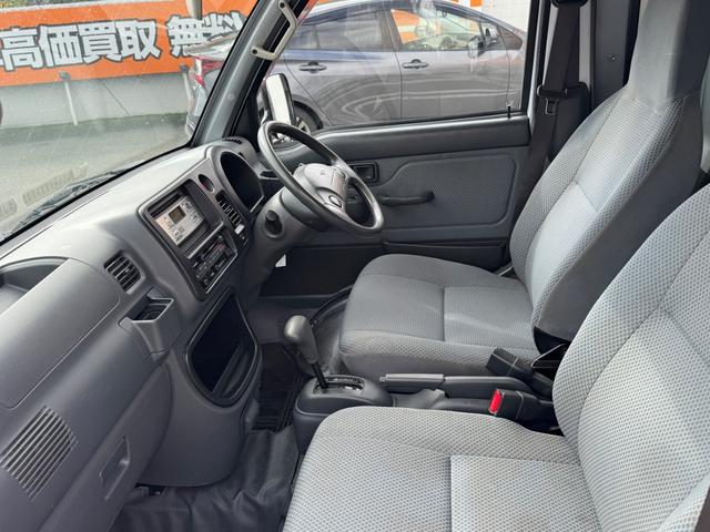 ハイゼットトラック ジャンボ 買取車 四駆 オートマ キーレス パワーウィンドウ 荷台ステンレス加工 フロアマット ドアバイザー(28枚目)
