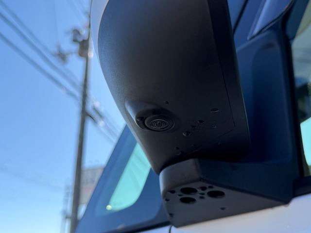 ムーヴキャンバス ストライプスＧ　買取車　四駆　スマートアシスト　両側パワースライドドア　パノラマモニターカメラセット　ＬＥＤヘッドライト　ＬＥＤフォグ　スマートキー２個　メーカー保証（13枚目）