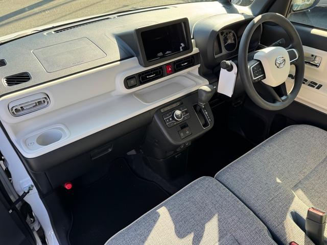 ムーヴキャンバス ストライプスＧ　買取車　四駆　スマートアシスト　両側パワースライドドア　パノラマモニターカメラセット　ＬＥＤヘッドライト　ＬＥＤフォグ　スマートキー２個　メーカー保証（28枚目）