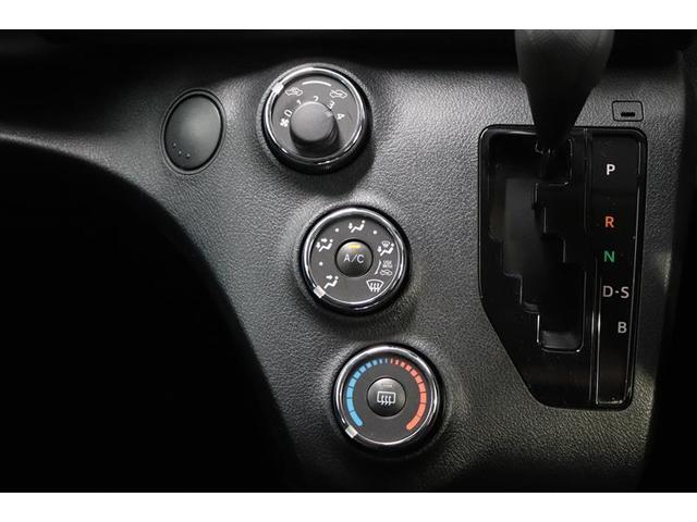 X ETC 電動スライドドア ウオークスルー 乗車定員7人 3列シート ワンオーナー 記録簿 アイドリングストップ(6枚目)