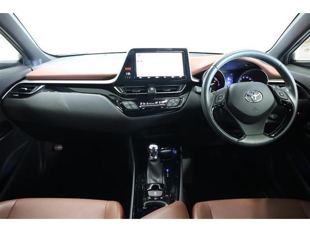 スッキリした運転席まわりで、快適ドライブが楽しめます!