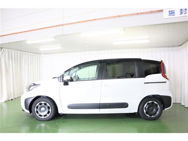 シエンタ ハイブリッドＺ　フルセグ　メモリーナビ　ＤＶＤ再生　ミュージックプレイヤー接続可　後席モニター　バックカメラ　衝突被害軽減システム　ＥＴＣ　ドラレコ　両側電動スライド　ＬＥＤヘッドランプ　乗車定員７人　３列シート（5枚目）