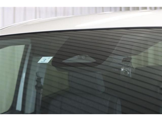 シエンタ ハイブリッドＺ　フルセグ　メモリーナビ　ＤＶＤ再生　ミュージックプレイヤー接続可　後席モニター　バックカメラ　衝突被害軽減システム　ＥＴＣ　ドラレコ　両側電動スライド　ＬＥＤヘッドランプ　乗車定員７人　３列シート（20枚目）