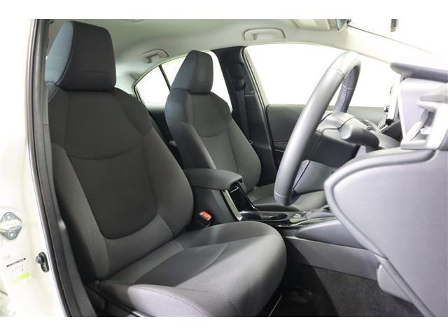 ���݂������āA����S�n�̂����V�[�g�B��l������������Ă����������o�������y�X�ł���