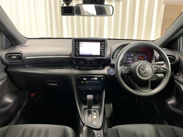 ヤリス ハイブリッドＸ　メモリーナビ　ＤＶＤ再生　ミュージックプレイヤー接続可　バックカメラ　衝突被害軽減システム　ＥＴＣ　ドラレコ　ＬＥＤヘッドランプ　ワンオーナー　記録簿（9枚目）