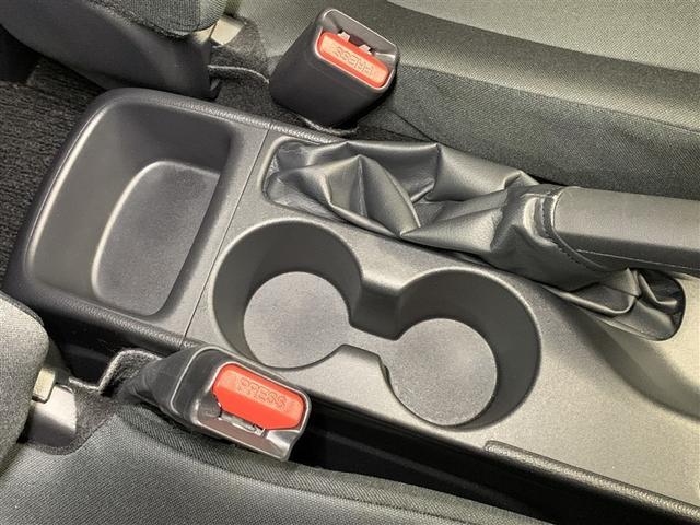 ヤリス ハイブリッドＸ　メモリーナビ　ＤＶＤ再生　ミュージックプレイヤー接続可　バックカメラ　衝突被害軽減システム　ＥＴＣ　ドラレコ　ＬＥＤヘッドランプ　ワンオーナー　記録簿（31枚目）