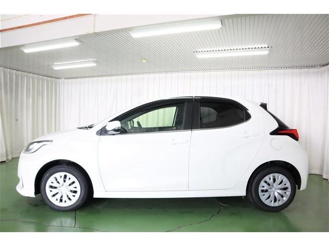 ヤリス ハイブリッドＺ　メモリーナビ　ミュージックプレイヤー接続可　バックカメラ　衝突被害軽減システム　ＥＴＣ　ドラレコ　ＬＥＤヘッドランプ　ワンオーナー　記録簿（5枚目）